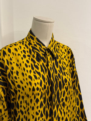 1992 Gianni Versace iconic leopard print shirt