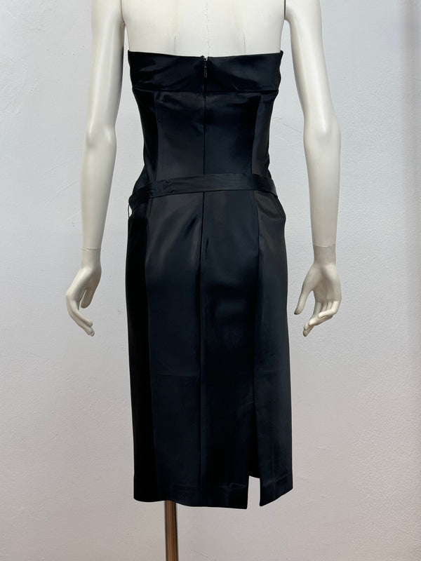 S/S2001 Gucci by Tom Ford corseted strapless dress