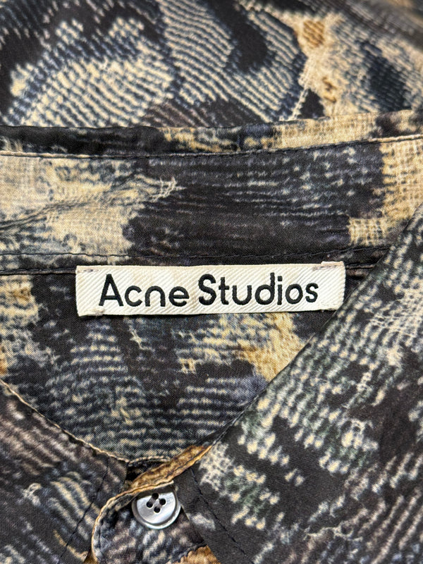 Acne Studios Sandrok cross stitch flower shirt