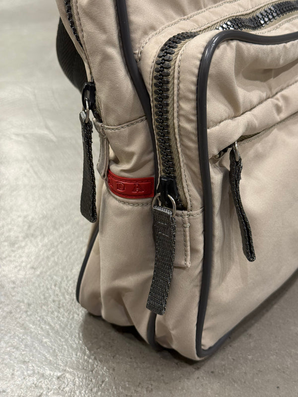 2000s Prada hand bag