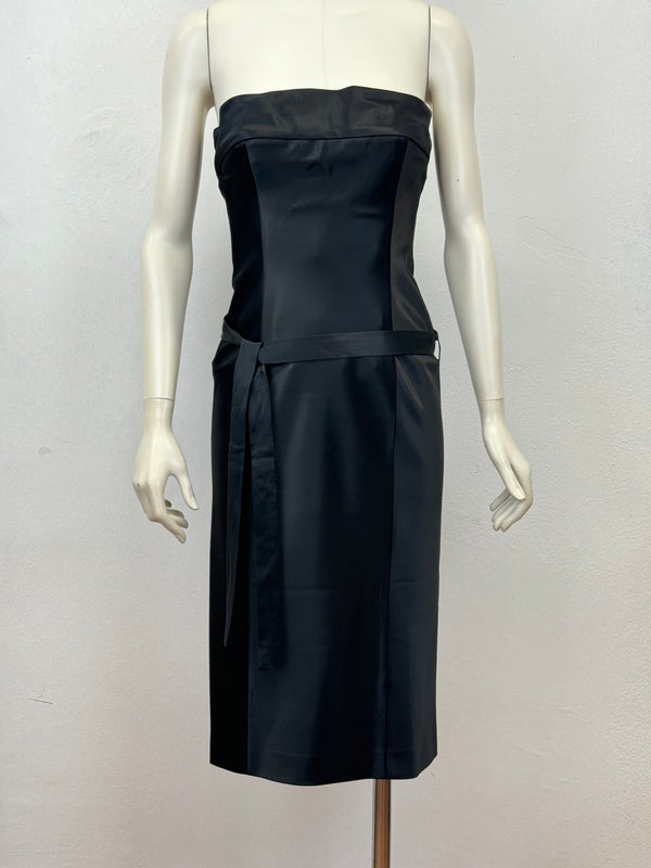 S/S2001 Gucci by Tom Ford corseted strapless dress