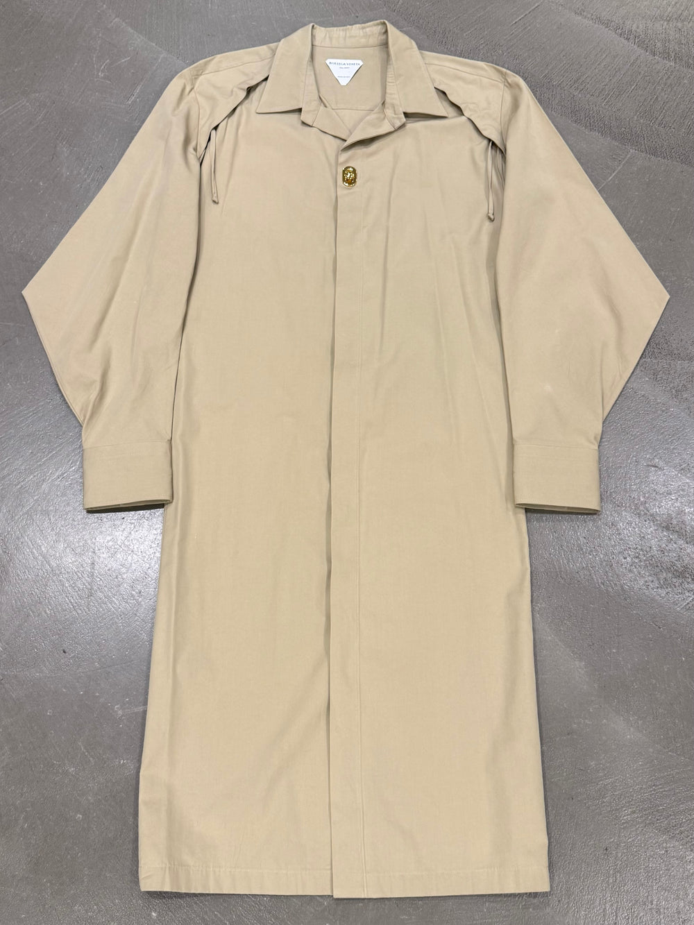 2020 Bottega Veneta raglan sleeve batwing coat