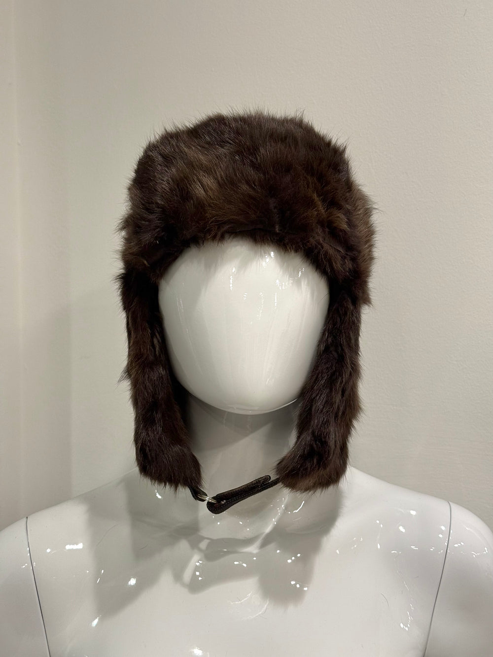 2001 Gucci by Tom Ford real fur hat
