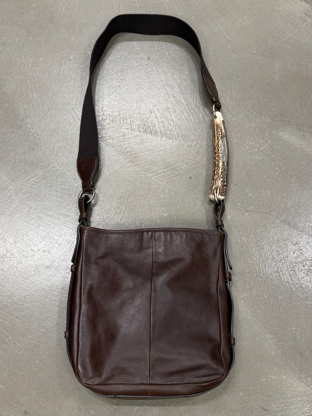 2000s Yves Saint Laurent Mombasa horn shoulder bag
