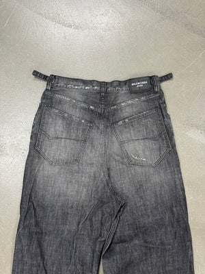 A/W2021 Balenciaga "skater" wide distressed baggy jeans