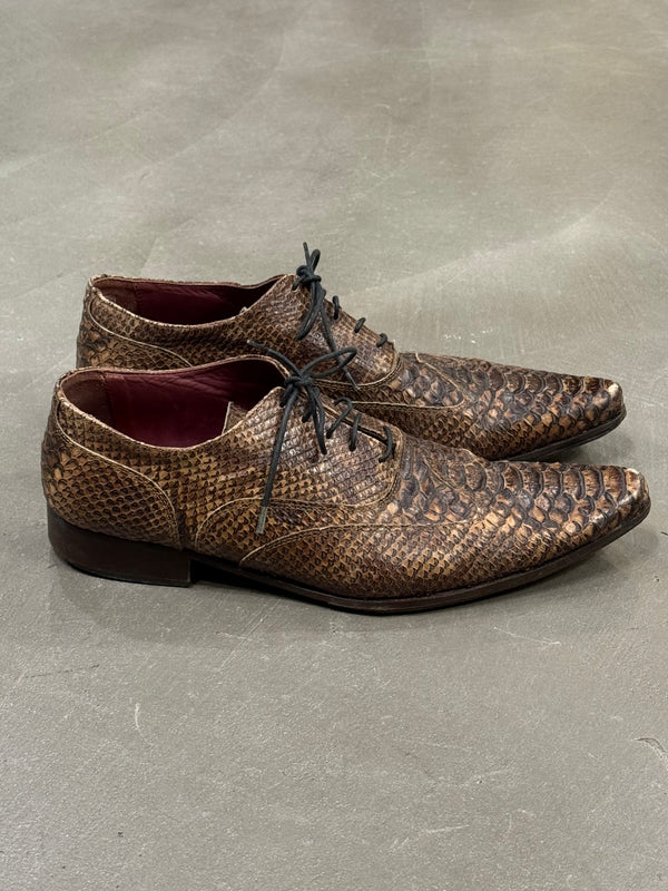2000s Dolce & Gabbana printed leather derby shoes