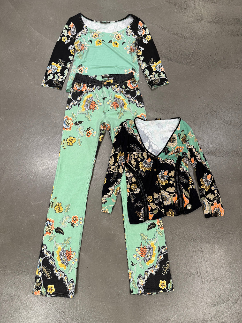S/S2003 Roberto Cavalli chinoserie print set (top, cardigan & jeans)