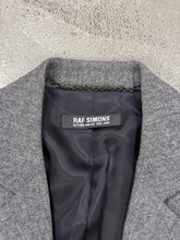 Load image into Gallery viewer, A/W2005 Raf Simons classic blazer
