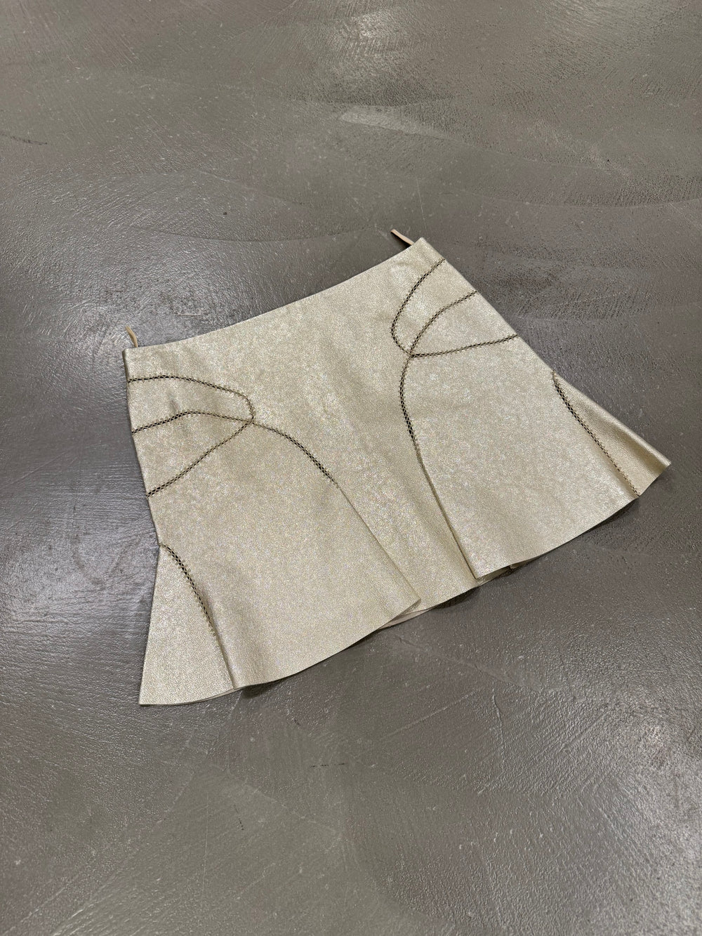 A/W2007 Alexander McQueen golden leather skirt