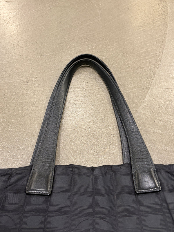 2002-2003 Chanel travel line tote bag