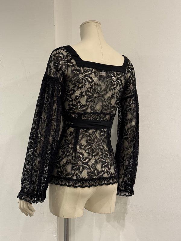 2000s Dolce & Gabbana floral lace bluse