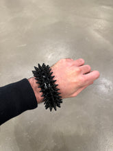 Load image into Gallery viewer, S/S 2020 Balenciaga runway spike bracelet
