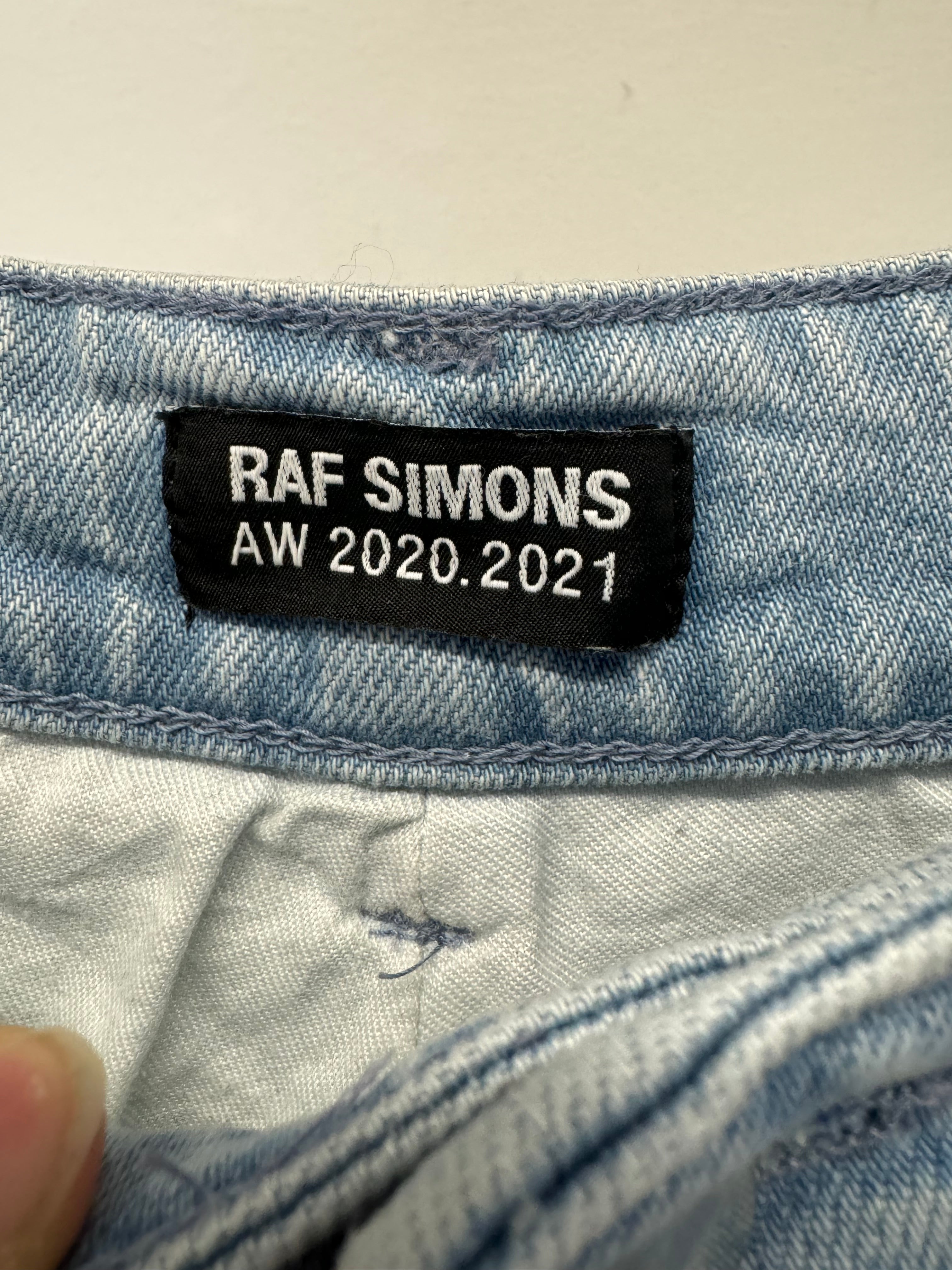 F/W 2020-2021 Raf Simons cut-out baggy jeans