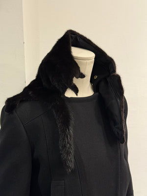 A/W2004 Gucci by Tom ford mink collar runway jacket