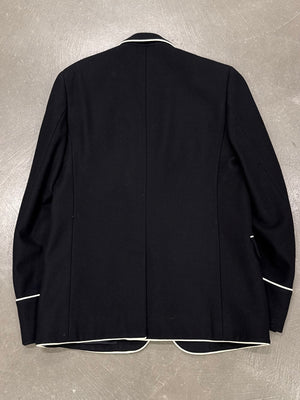 A/W2006 Dior by Hedi Slimane
runway blazer with white contrast piping