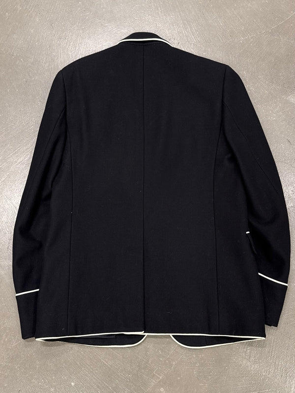 A/W2006 Dior by Hedi Slimane
runway blazer with white contrast piping