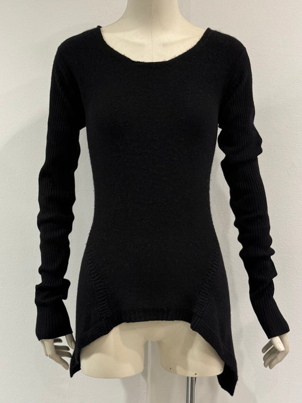 2000s Rick Owens asymmetric hem long sleeve knit top