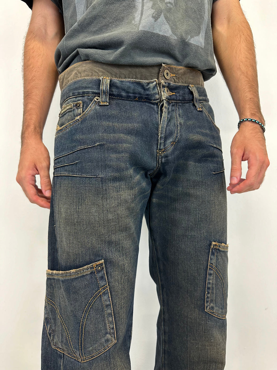 AW2003 Dolce & Gabbana double waisted asymmetrical pockets jeans
