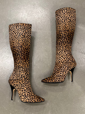2000s Dolce & Gabbana pony hair leopard print heel boots