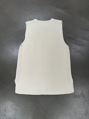 S/S 2017 Maison Margiela knit vest