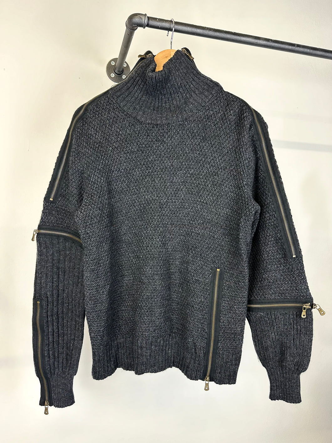 AW2003 Dolce & Gabbana full zipper modular sweater