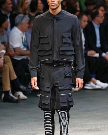 S/S2015 Givenchy runway utility cargo shorts