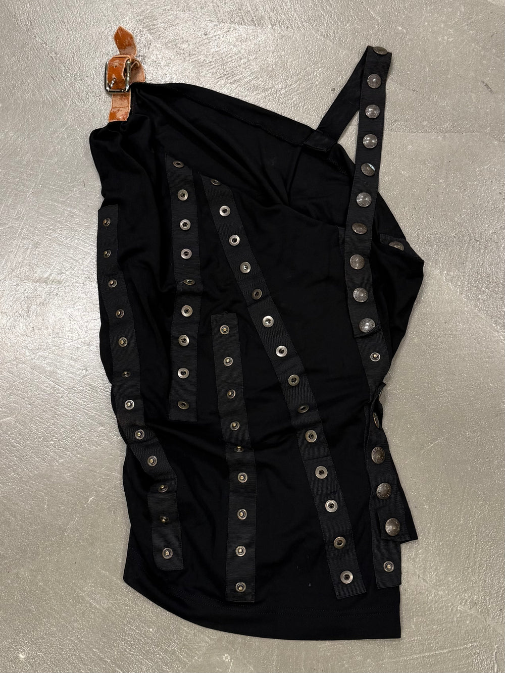 S/S2003 Dolce & Gabbana runway buttons tank top