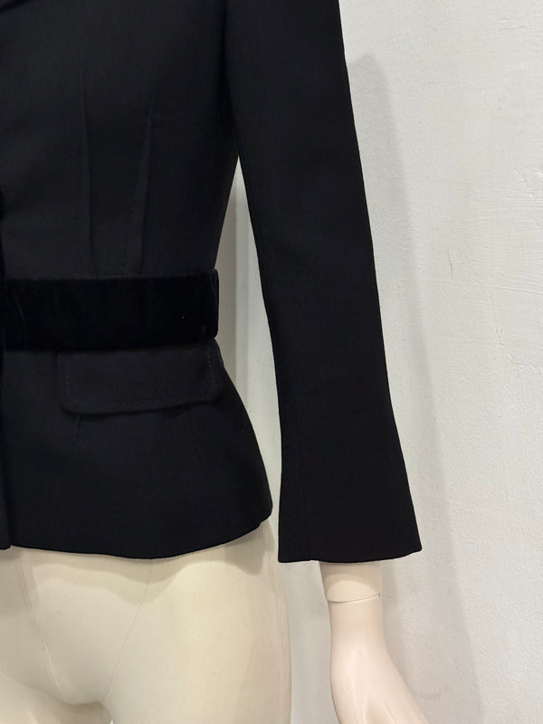 2000s Dolce & Gabbana velvet detail tailored blazer
