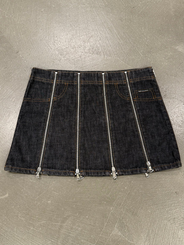 S/S 2004 Dolce & Gabbana full zip mini skirt