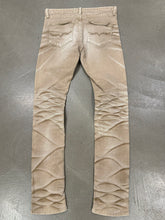 Load image into Gallery viewer, 2000s FUGA clawmark jeans
