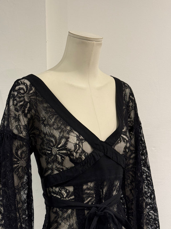 2000s Dolce & Gabbana floral lace bluse
