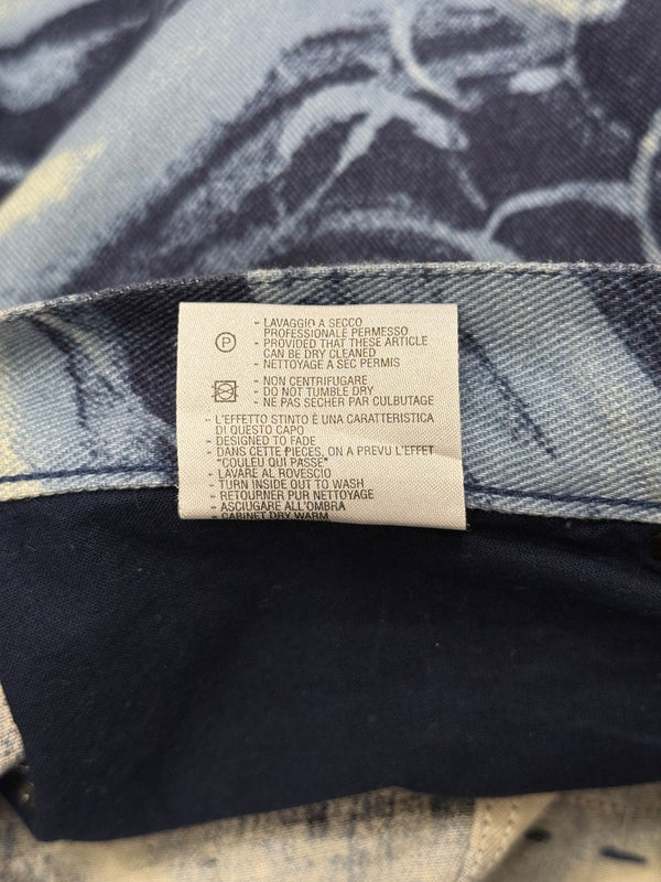 S/S2001 Gucci by Tom Ford runway seaward print jeans