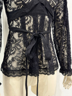 2000s Dolce & Gabbana lace tie-waist floral lace blouse