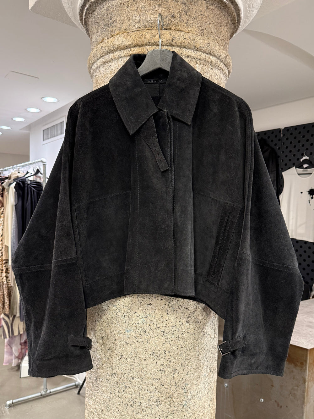 A/W2002 Gucci by Tom Ford runway cropped leather jacket