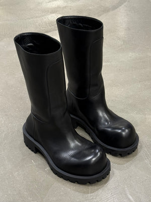 Balenciaga hummer leather boots