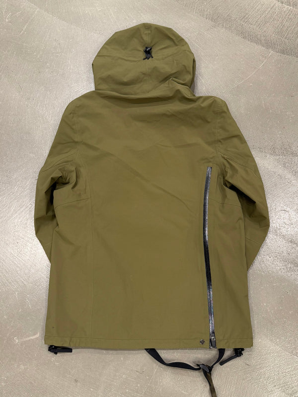 2020s Acronym J44L-GT nylon technical jacket
