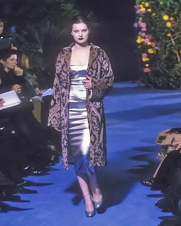 F/W 1998 Dolce Gabbana velvet paisley top