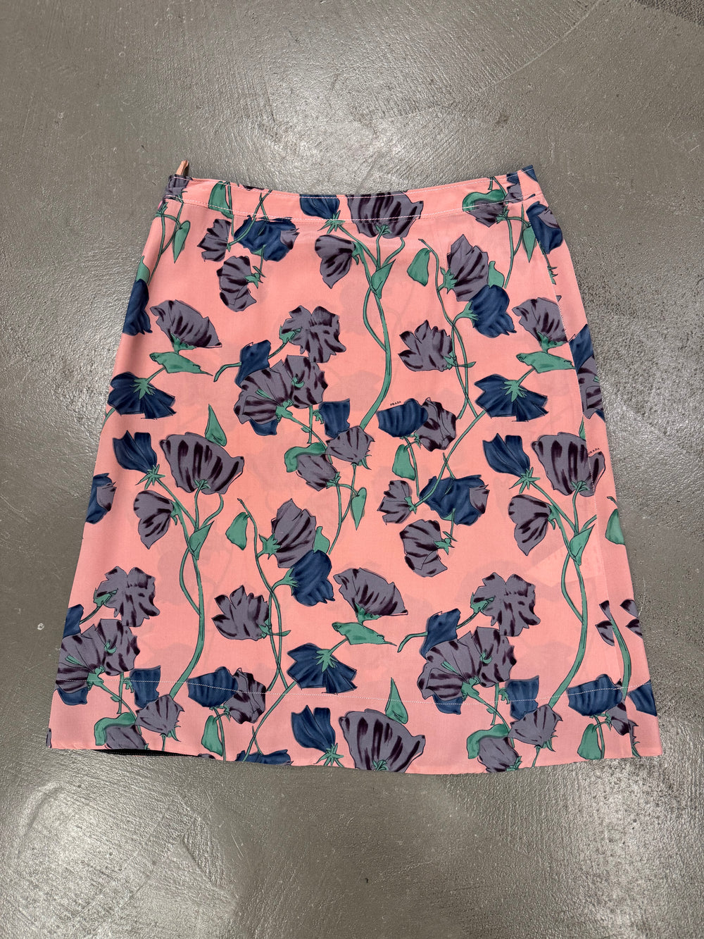 2008 Prada pink floral silk skirt