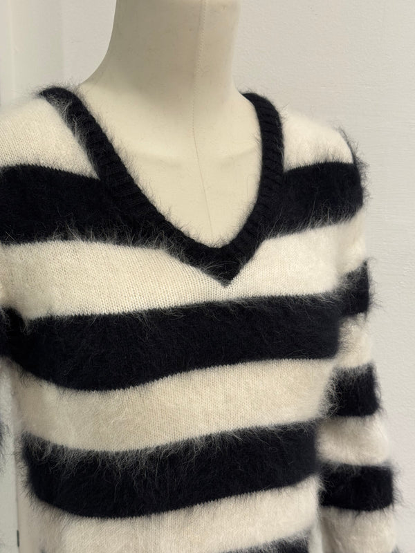 2000s Dolce & Gabbana cachemire stripe sweater