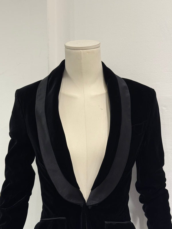 2003 Yves Saint Laurent by Tom Ford tuxedo blazer with satin shawl lapel