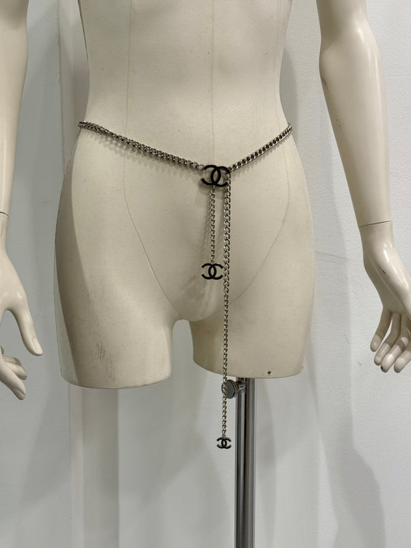 2000s Chanel chain belt