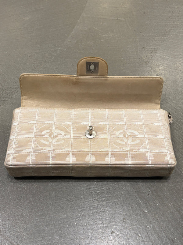 2001 Chanel Chocolate Bar travel line shoulder bag