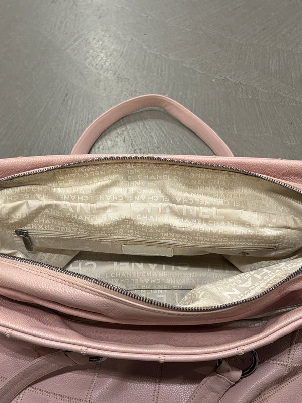 2005-2006 Chanel caviar leather shoulder bag