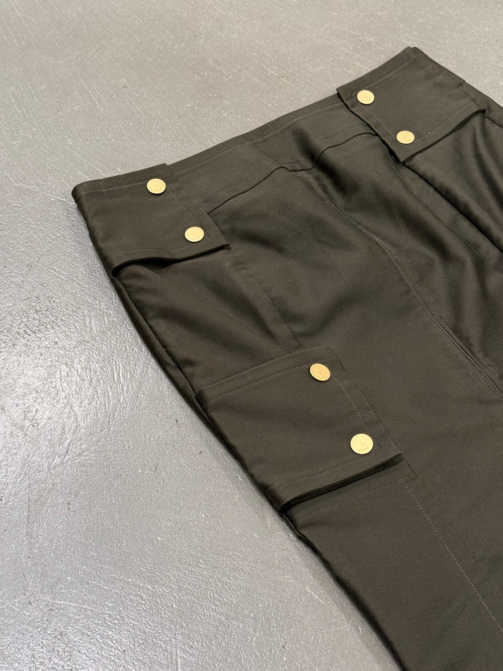 2003 Gucci by Tom Ford cargo midi skirt