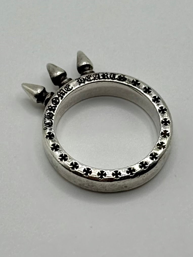 Chrome Hearts baby bell three spikes ring