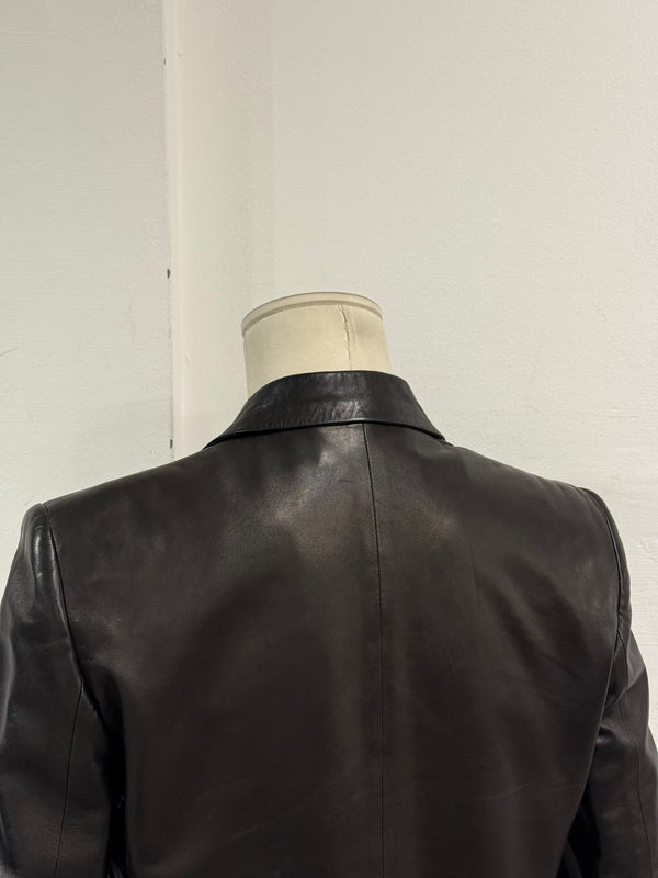 2001 Gucci by Tom Ford black leather tie waist jacket
