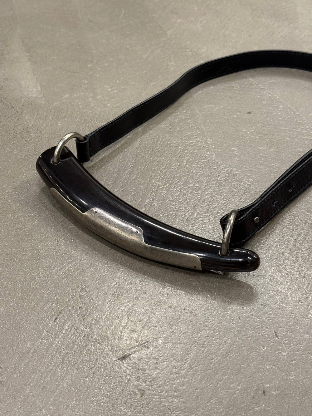 2002 Yves Saint Laurent by Tom Ford mombasa belt