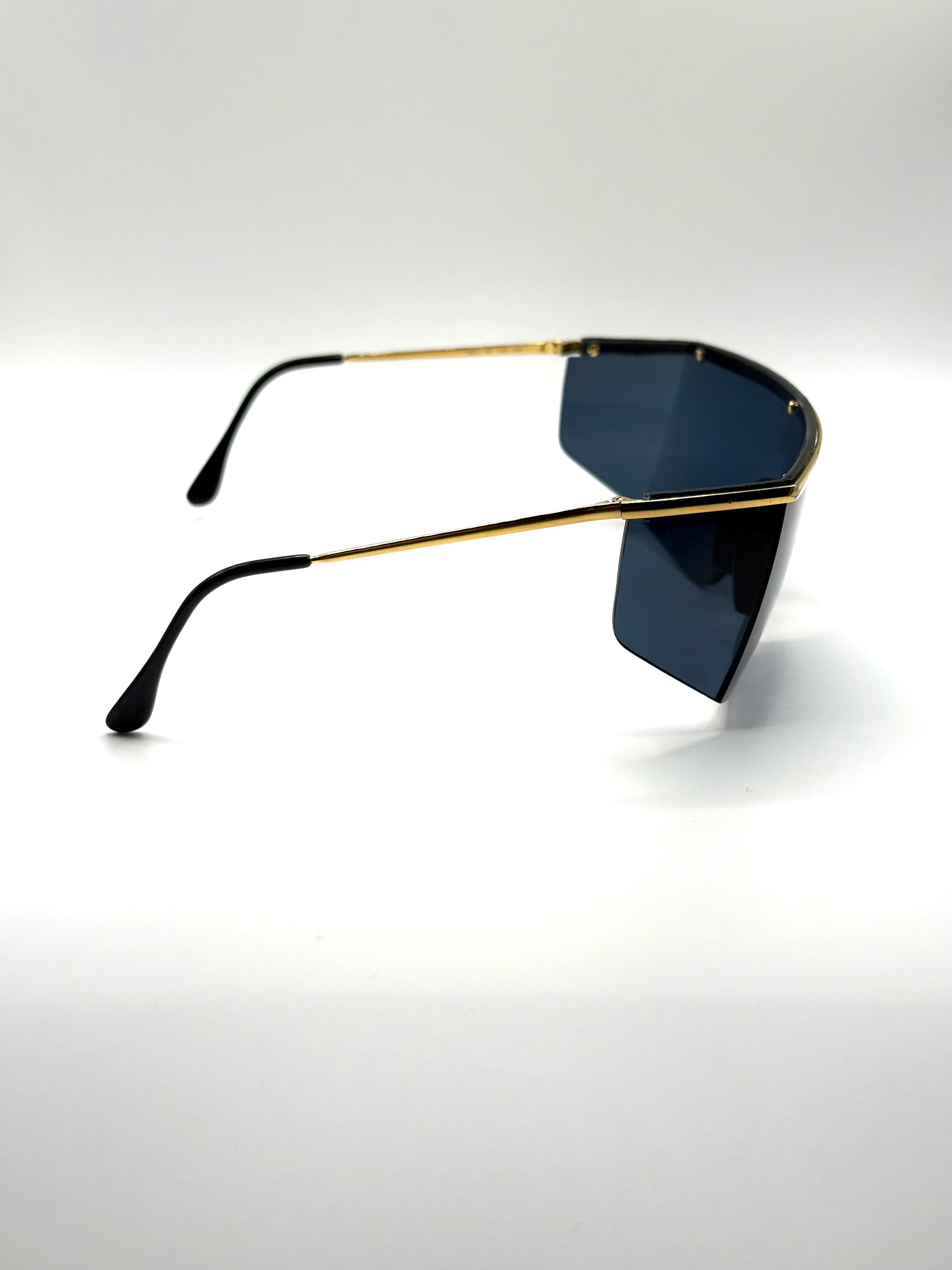 Gianni VERSACE 名作 sunglasses archive M 1990s Gianni Versace visor shield sunglasses