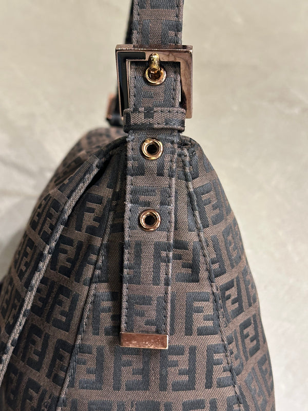 2000s Fendi Mama Baguette Zucchino