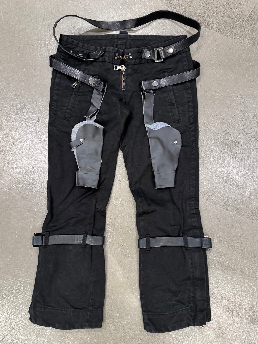 2003 Dsquared2 runway bondage pistol capri shorts